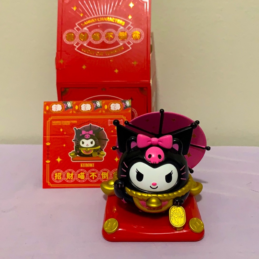 Sanrio Kuromi Lucky Cat Tumbler Blind Box Figure